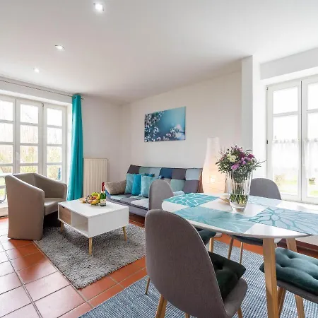 Rugana - Klassik Mit 1 Schlafzimmern Und Terrasse D54 شقة