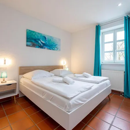 Rugana - Klassik Mit 1 Schlafzimmern Und Terrasse D54 *