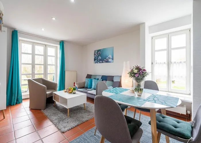 Rugana - Klassik Mit 1 Schlafzimmern Und Terrasse D54 شقة